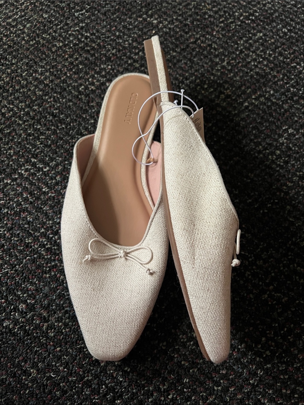 Old Navy Linen-Blend Ballet Mule Flats size 9 - Picture 2 of 4